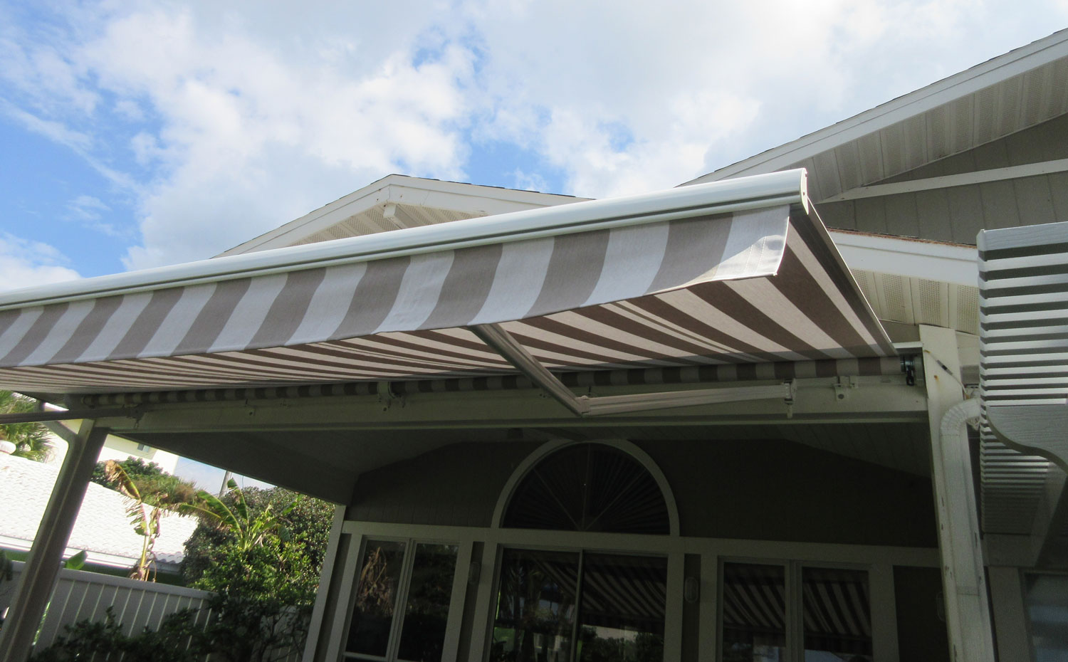 Retractable Awning Residential Gallery