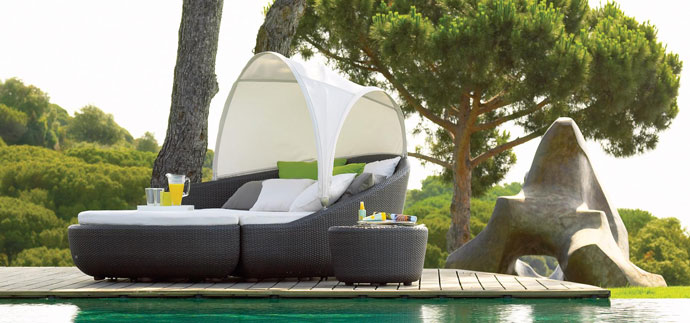 indoor outdoor furniture