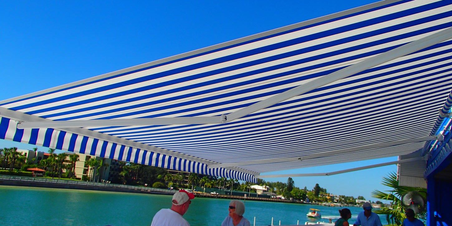 Shark Tales restaurant and KE Outdoor Elite retractable awning